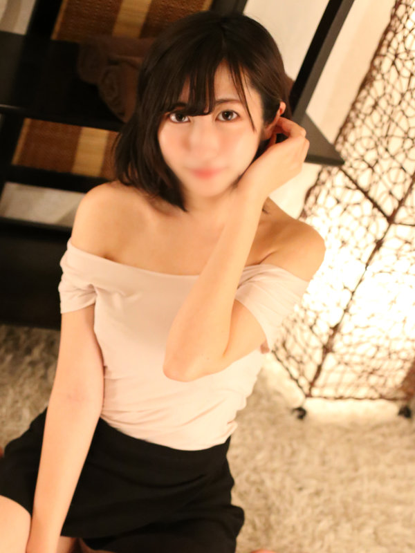 美波しおん 池袋風俗エステ【池袋アラマンダ】メンズ風俗マッサージ
