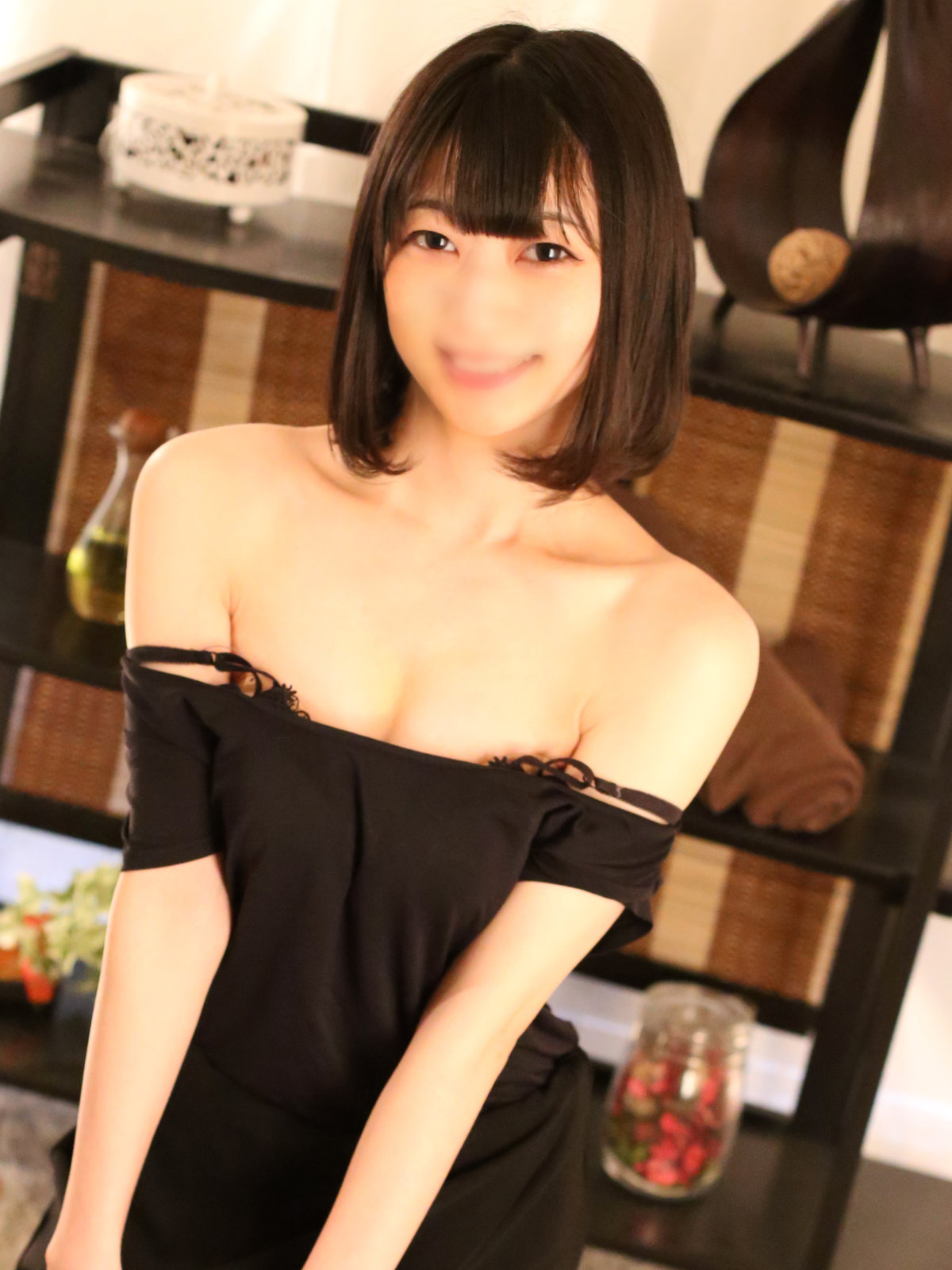 里崎みらい 池袋風俗エステ【池袋アラマンダ】メンズ風俗マッサージ